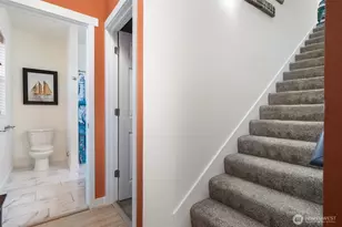 17 E Sellegren Rd, Allyn, WA 98524 - Photo 7