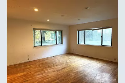 2070 W Cloquallum Road, Shelton, WA 98584 - Photo 9