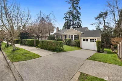 6251 Vassar Avenue NE, Seattle, WA 98115 - Photo 31