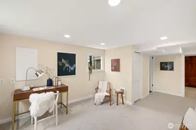 6251 Vassar Avenue NE, Seattle, WA 98115 - Photo 19