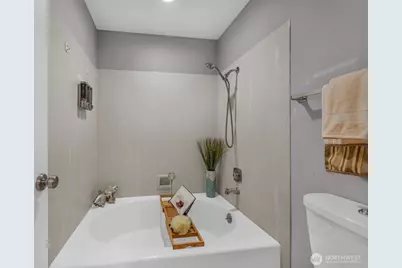 16130 SE 33rd Circle, Bellevue, WA 98008 - Photo 23