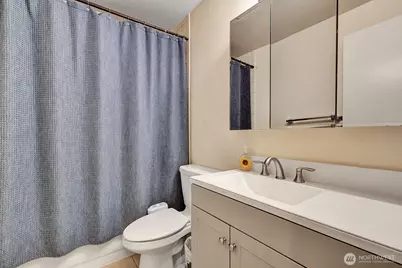 101 147th Ave SE, Bellevue, WA 98007 - Photo 13