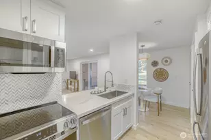 7209 224th St SW, Edmonds, WA 98026 - Photo 5