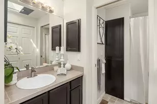 11807 NE 105th Ct, Kirkland, WA 98033 - Photo 17