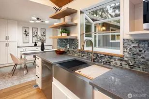 16519 25th Ave NE, Shoreline, WA 98155 - Photo 11