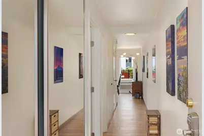 201 2nd Street S #103, Kirkland, WA 98033 - Photo 3