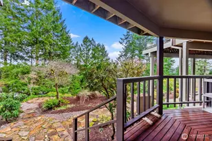 1406 Evergreen Park Ln SW, Olympia, WA 98502 - Photo 35