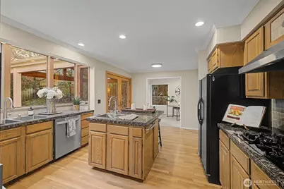 2386 215th Place SW, Brier, WA 98036 - Photo 9