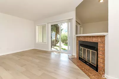 17311 119th Ln SE J#3, Renton, WA 98058 - Photo 15