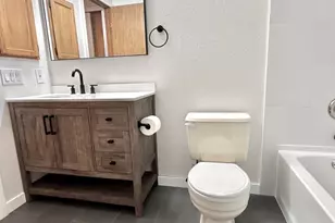 17311 119th Ln SE J, Renton, WA 98058 - Photo 15