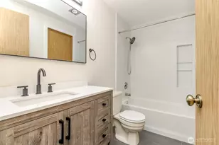 17311 119th Ln SE J, Renton, WA 98058 - Photo 17