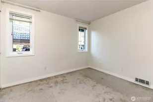 17311 119th Ln SE J, Renton, WA 98058 - Photo 23