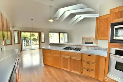 5227 108th Street SW, Mukilteo, WA 98275 - Photo 7