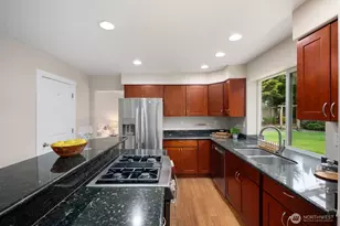 706 Bremerton Pl NE, Renton, WA 98059 - Photo 13