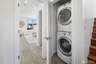 2808 14th Ave W, Seattle, WA 98119 - Photo 21