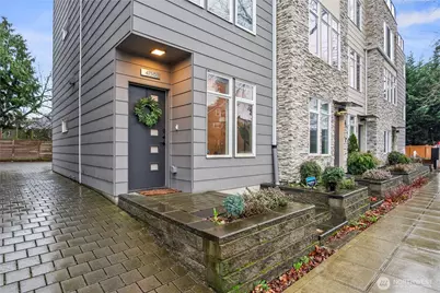 4758 Greenlake Way N, Seattle, WA 98103 - Photo 1