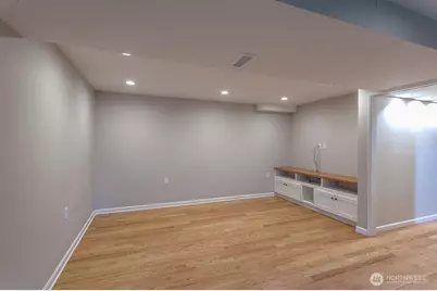 500 Mount Defiance Circle SW, Issaquah, WA 98027 - Photo 17