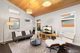 21955 SE 30th Pl, Sammamish, WA 98075 - Photo 35