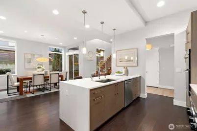 21955 SE 30th Place, Sammamish, WA 98075 - Photo 11