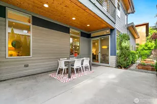 21955 SE 30th Pl, Sammamish, WA 98075 - Photo 21