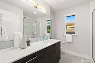 21955 SE 30th Pl, Sammamish, WA 98075 - Photo 33