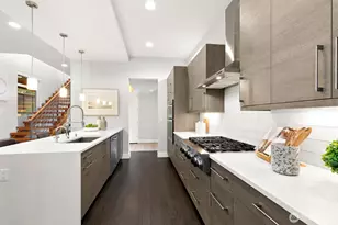 21955 SE 30th Pl, Sammamish, WA 98075 - Photo 13