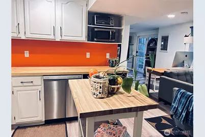 2247 14th Avenue W, Seattle, WA 98119 - Photo 27