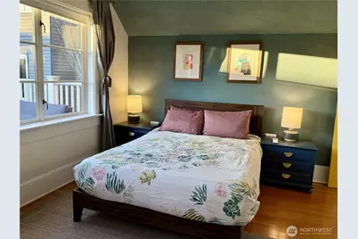 2247 14th Avenue W, Seattle, WA 98119 - Photo 11
