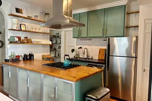 2247 14th Ave W, Seattle, WA 98119 - Photo 9