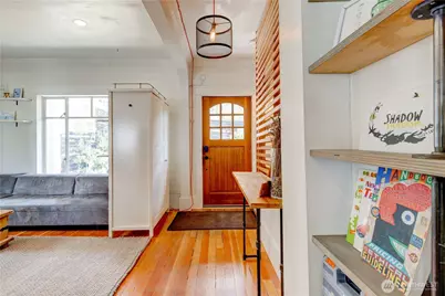 2247 14th Avenue W, Seattle, WA 98119 - Photo 3