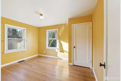 15208 6th Avenue NE, Shoreline, WA 98155 - Photo 11