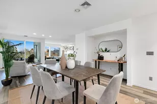 2410 Aurora Ave N, Seattle, WA 98109 - Photo 17