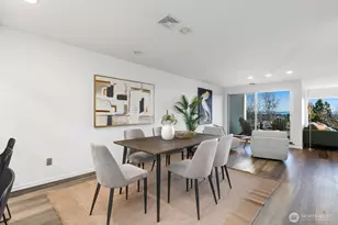 2410 Aurora Ave N, Seattle, WA 98109 - Photo 13