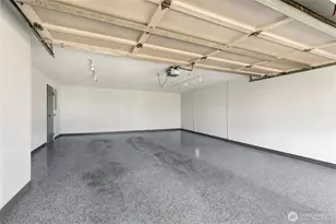 2410 Aurora Ave N, Seattle, WA 98109 - Photo 35