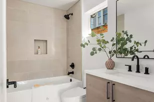 333 NW 47th St, Seattle, WA 98107 - Photo 5