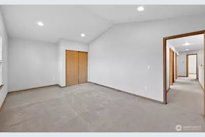 2103 NE 6th Cir, Renton, WA 98056 - Photo 25