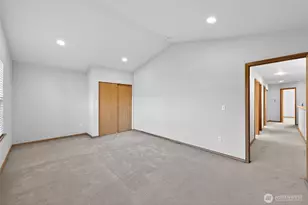 2103 NE 6th Cir, Renton, WA 98056 - Photo 25