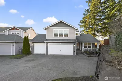 2103 NE 6th Cir, Renton, WA 98056 - Photo 3