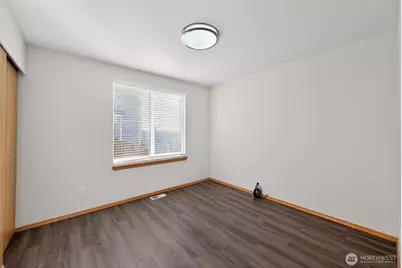 2103 NE 6th Cir, Renton, WA 98056 - Photo 27
