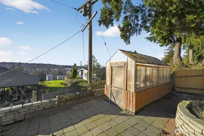 2103 NE 6th Cir, Renton, WA 98056 - Photo 33