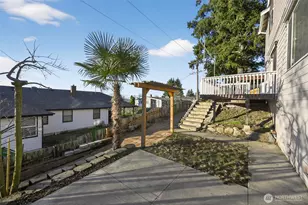 2103 NE 6th Cir, Renton, WA 98056 - Photo 31