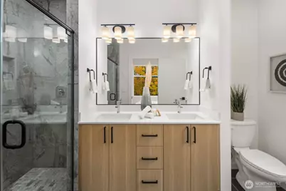 546 S Cloverdale Street #B, Seattle, WA 98108 - Photo 17