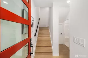 546 S Cloverdale St, Seattle, WA 98108 - Photo 5