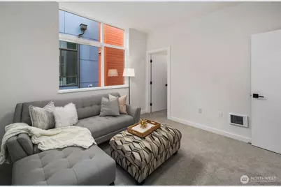 548 S Cloverdale Street #B, Seattle, WA 98108 - Photo 17