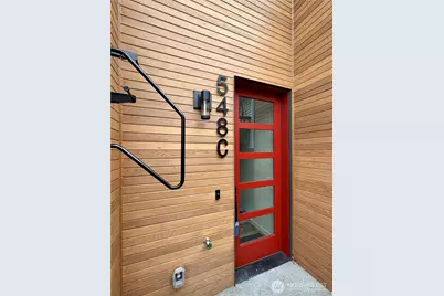 548 S Cloverdale Street #C, Seattle, WA 98108 - Photo 5