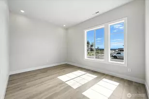 14812 206th Ave E, Bonney Lake, WA 98391 - Photo 17