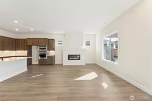 20814 149th St E, Bonney Lake, WA 98391 - Photo 9