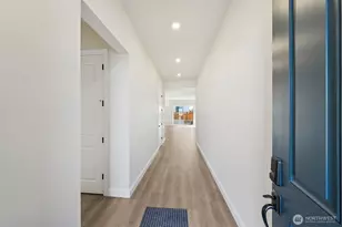 20814 149th St E, Bonney Lake, WA 98391 - Photo 3