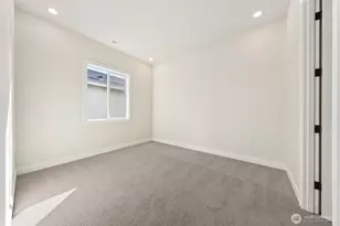 20814 149th St E, Bonney Lake, WA 98391 - Photo 15