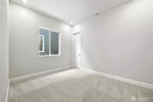 14808 206th Ave E, Bonney Lake, WA 98391 - Photo 17